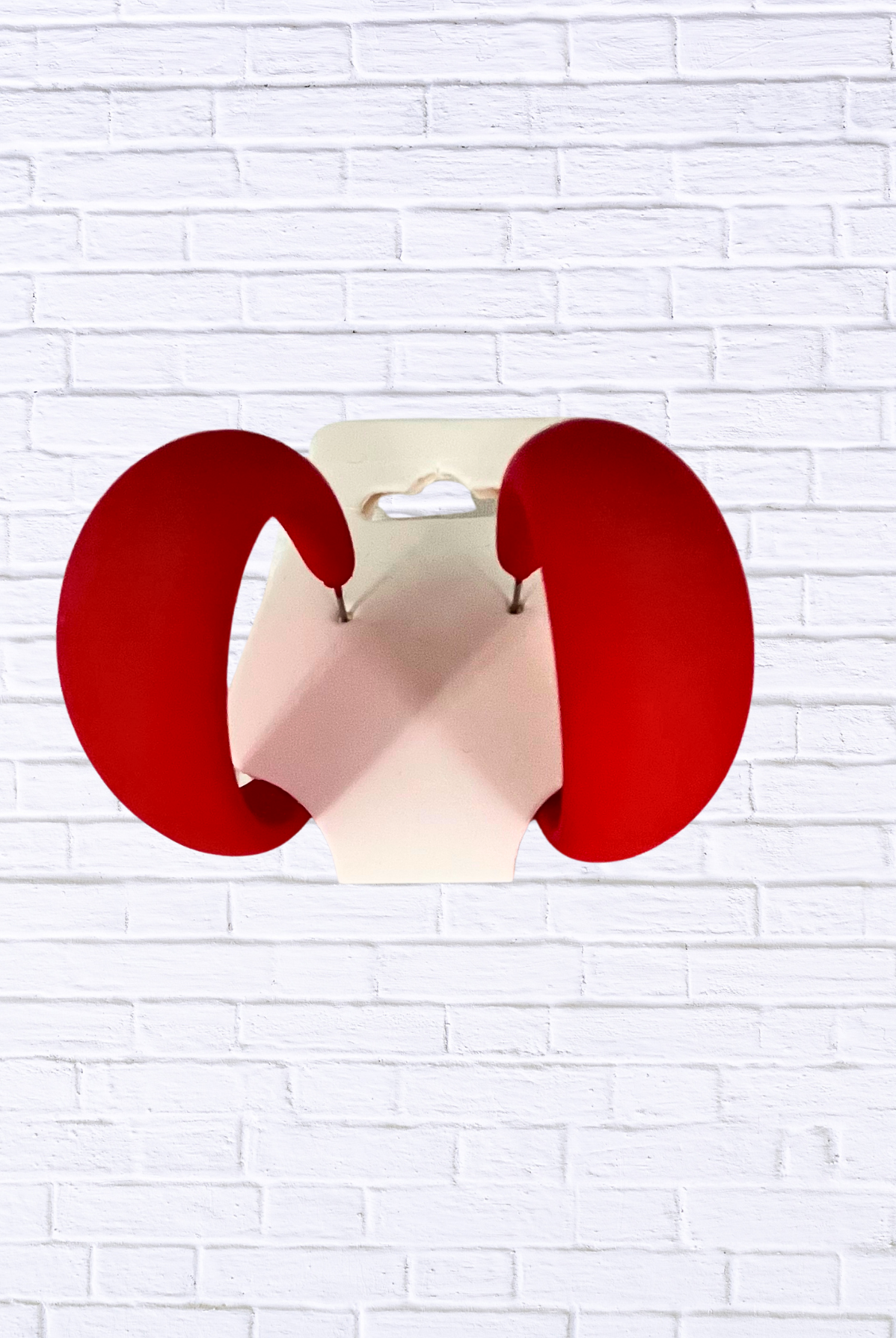 Bold Matte Hoop Earrings – Modern Statement Fashion Jewelry red