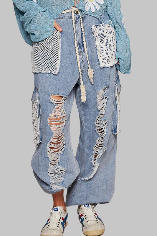 Pol Crochet Patch Distressed Washed Jeans