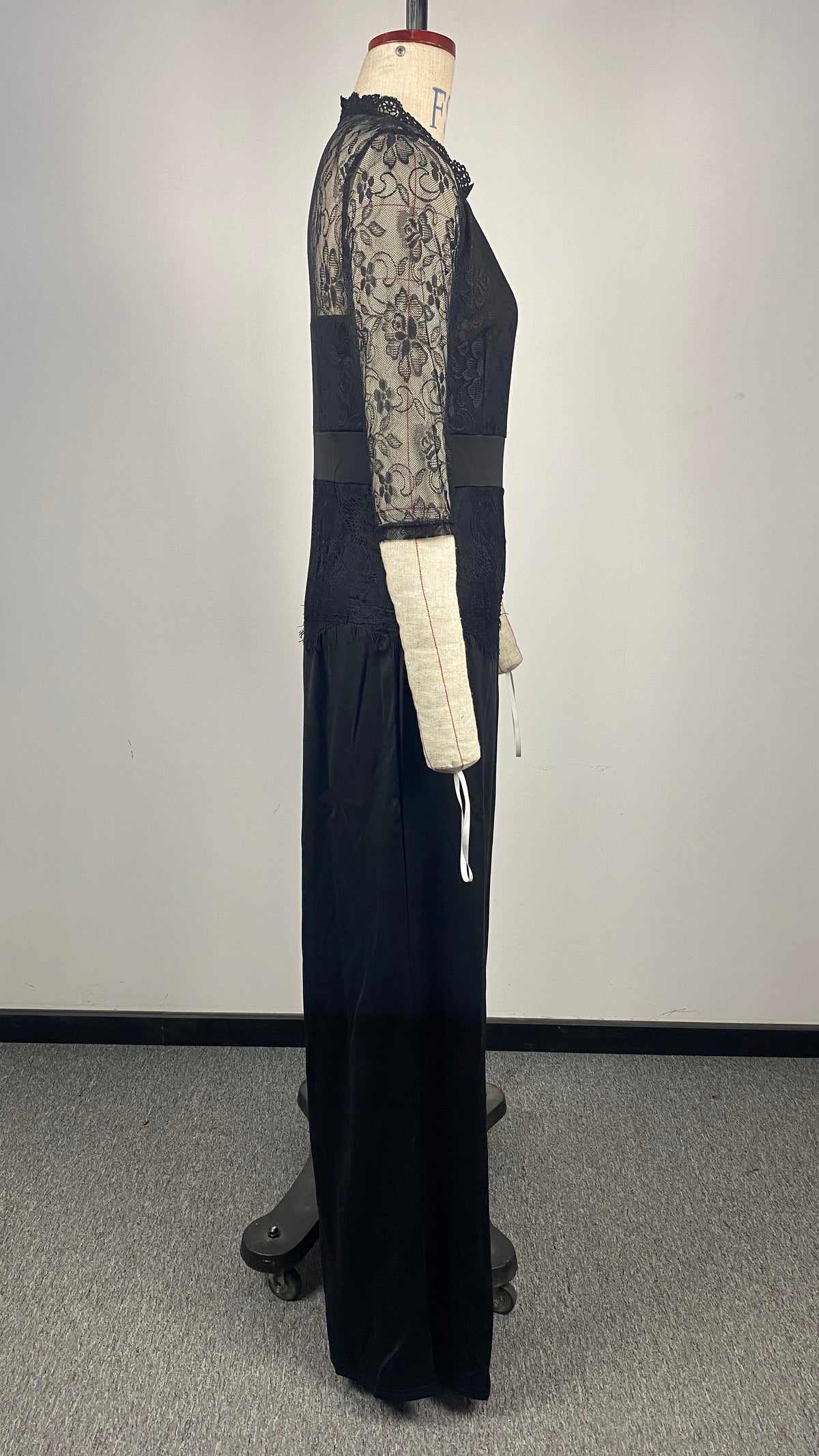 Formal Sexy Lace Jumpsuit