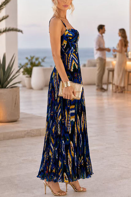 Sweetheart Neck Aztec Print Pleated Maxi Dress