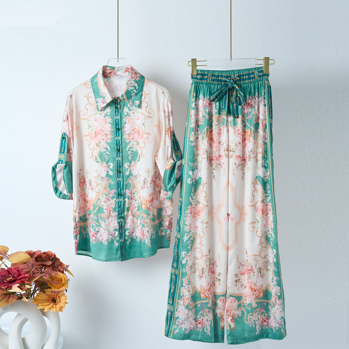 Green Vintage Print Two Piece Set