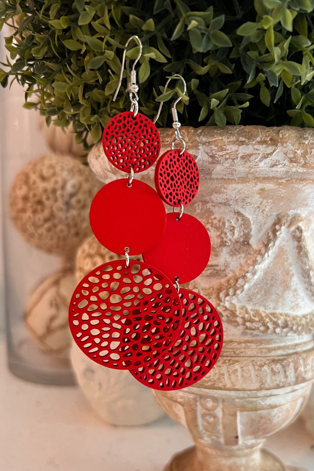 Vibrant Round-Shaped Hollow Pattern Dangle Earrings Red