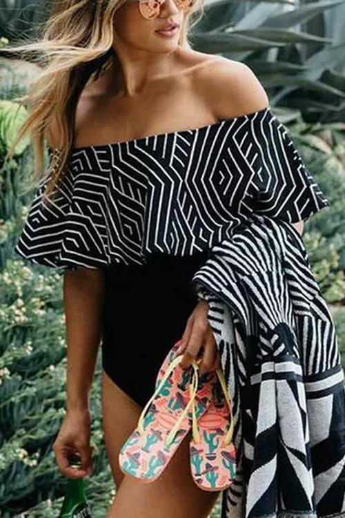 Clidress Big Flouncing One Piece Swimsuit