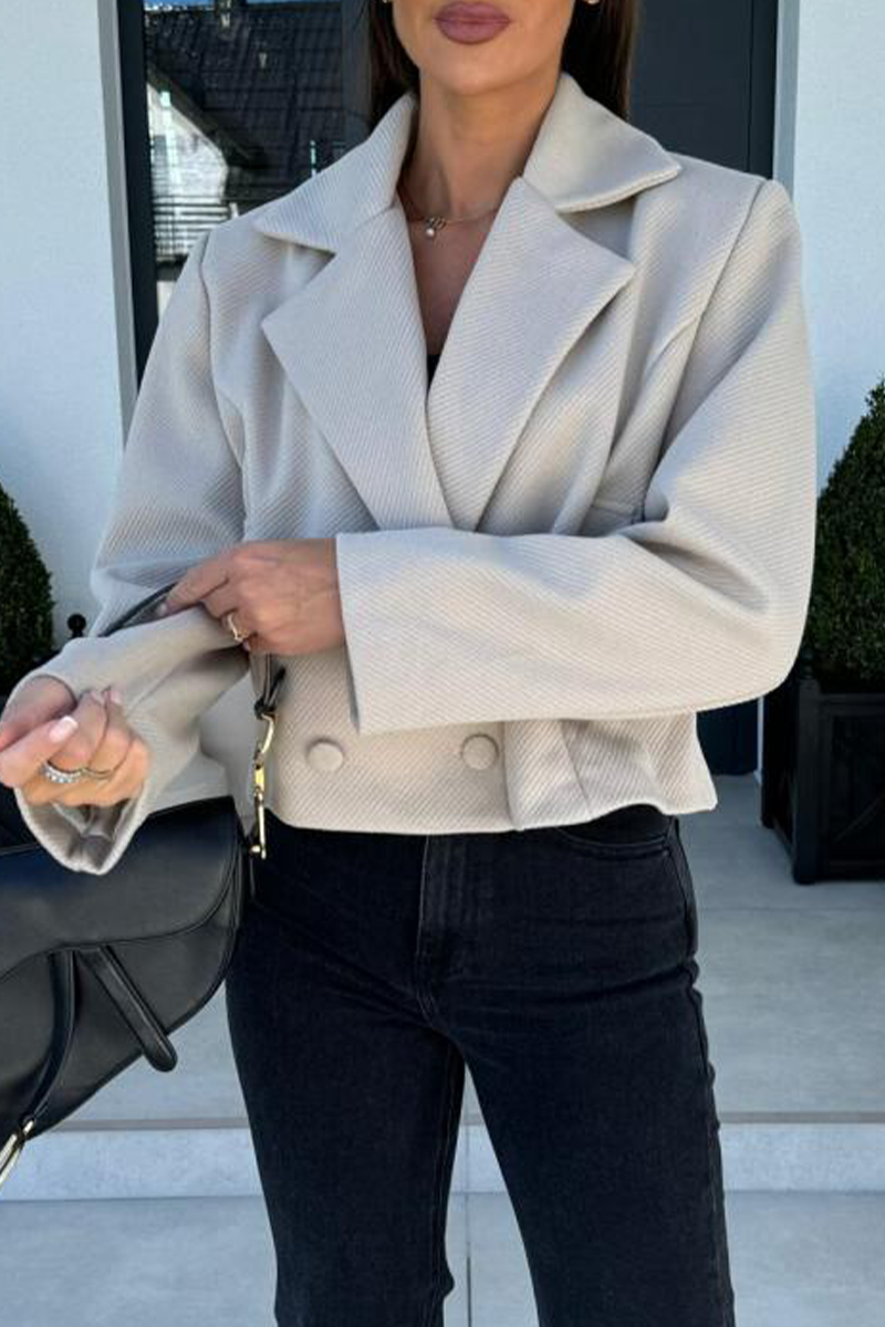 Casual Daily Solid Color Buttons Gross Turn-back Collar Outerwear