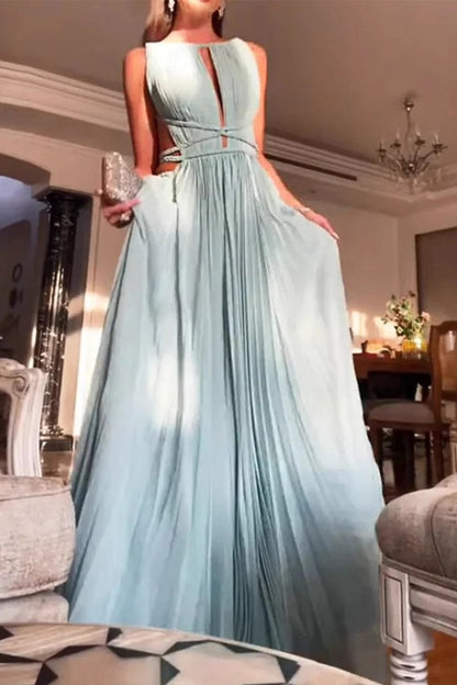Sexy Solid Color Backless Strap Design Pleated O Neck Pleated Dresses
