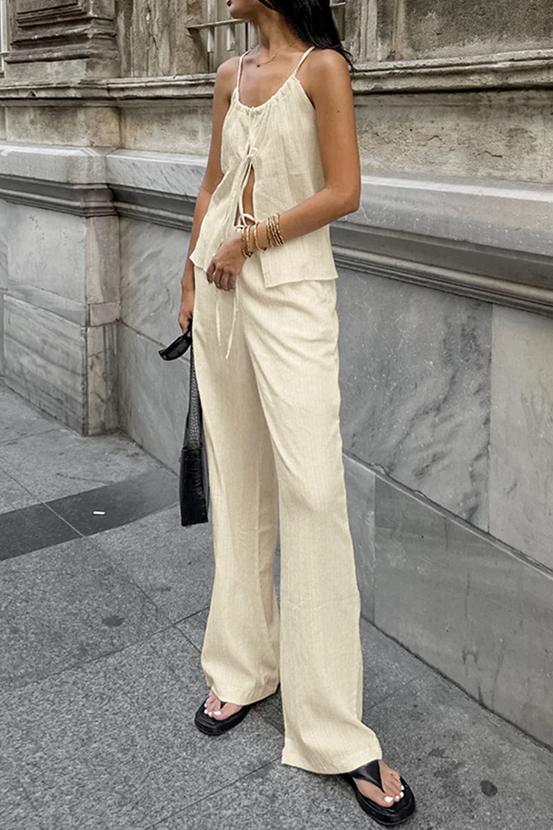 Sexy Solid Color Pocket Strap Design Halter Sleeveless Two Pieces