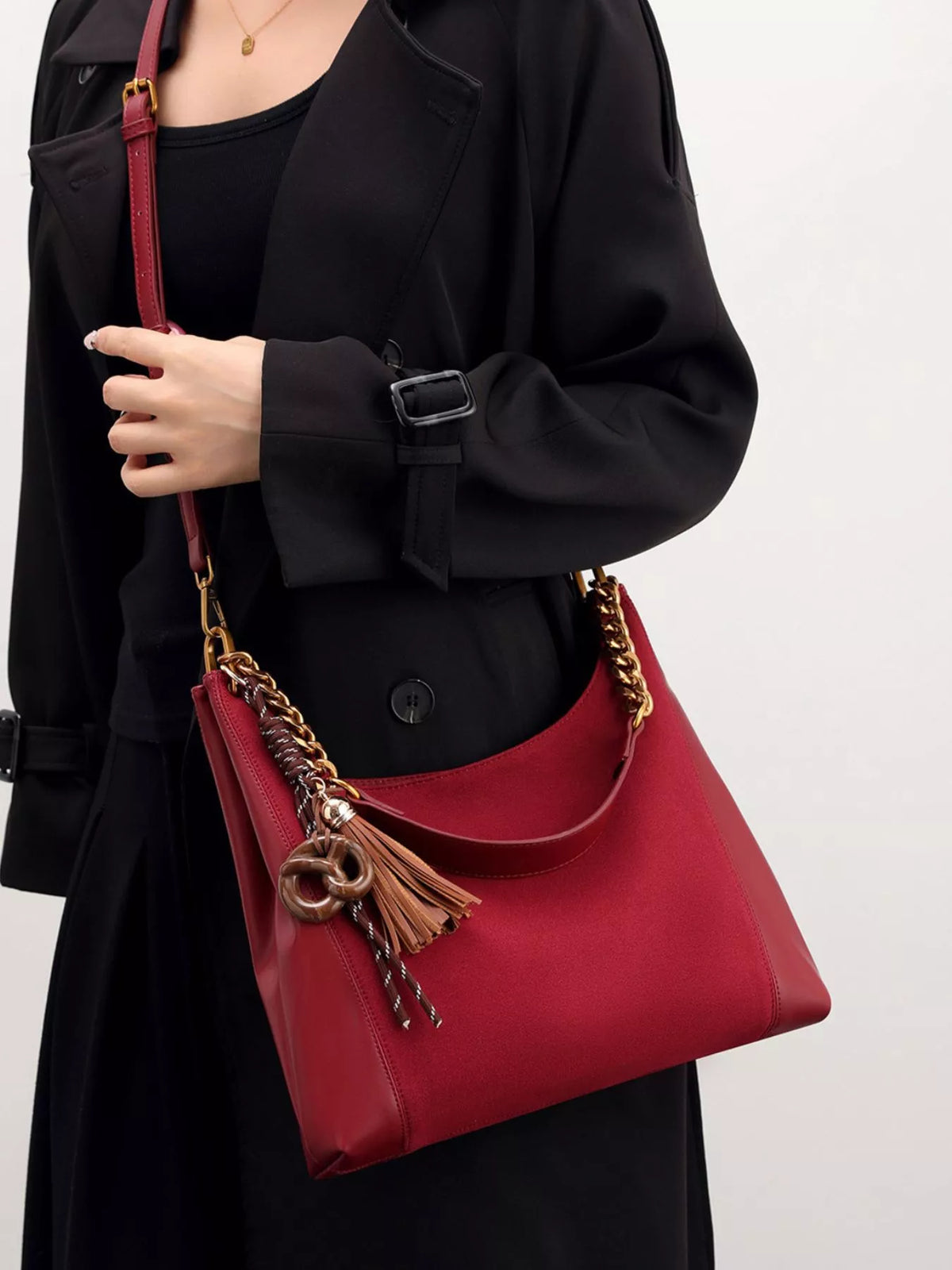 Chain Strap Tassel Charm Shoulder Bag