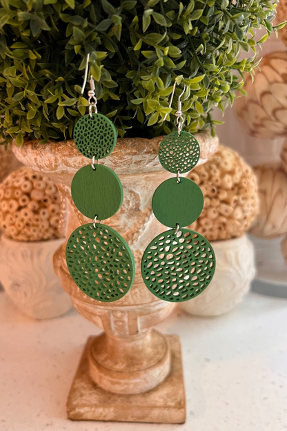 Vibrant Round-Shaped Hollow Pattern Dangle Earrings Green