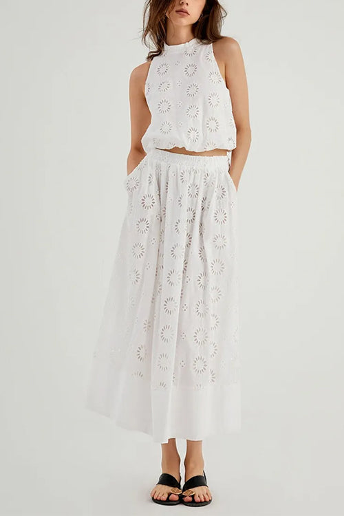 Sleeveless Lace Hollow Out Crop Top