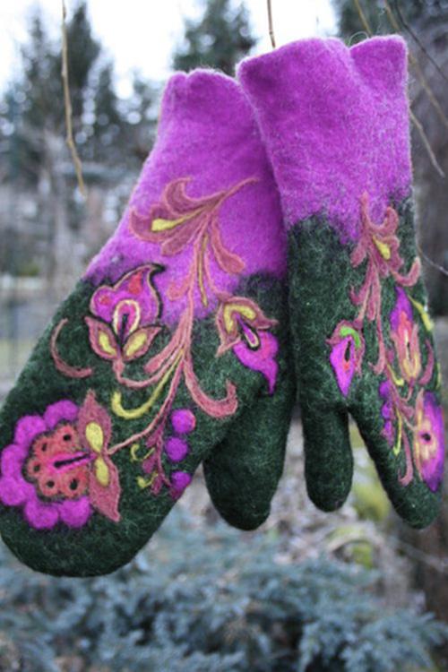 Christmas Gift Embroidery Mittens(5 Colors) Purple Onesize