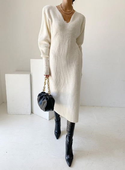 Solid V Neck Midi Knitting Dress White