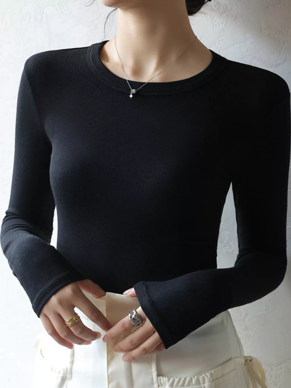 Minimalist Slim-Fit Long Sleeve Crew Neck T-Shirt