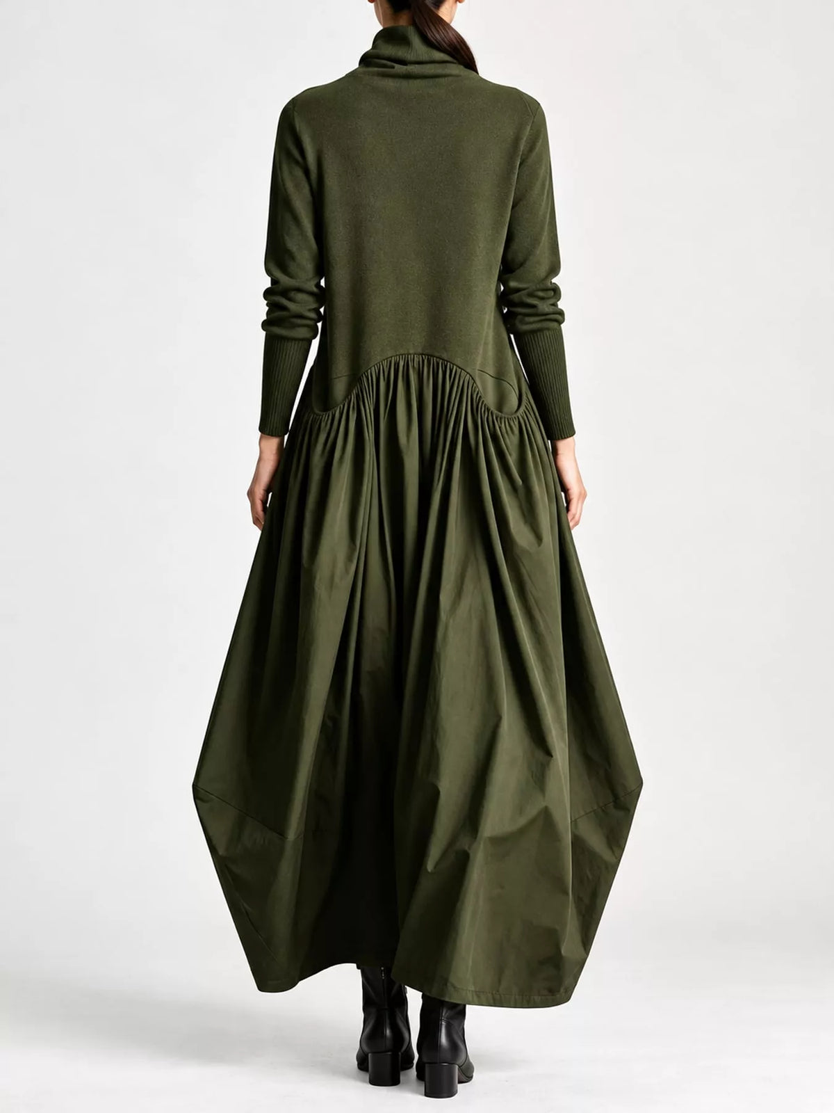 Turtleneck Maxi Dress with Long Sleeves and Pockets