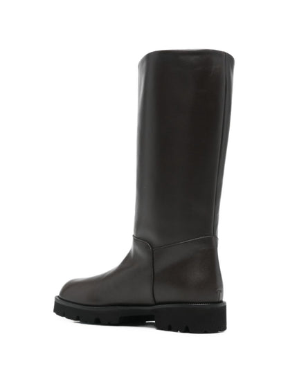 032C Dear Frances Loch Leather Boots