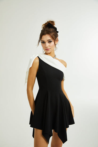 Émeline asymmetrical mini dress