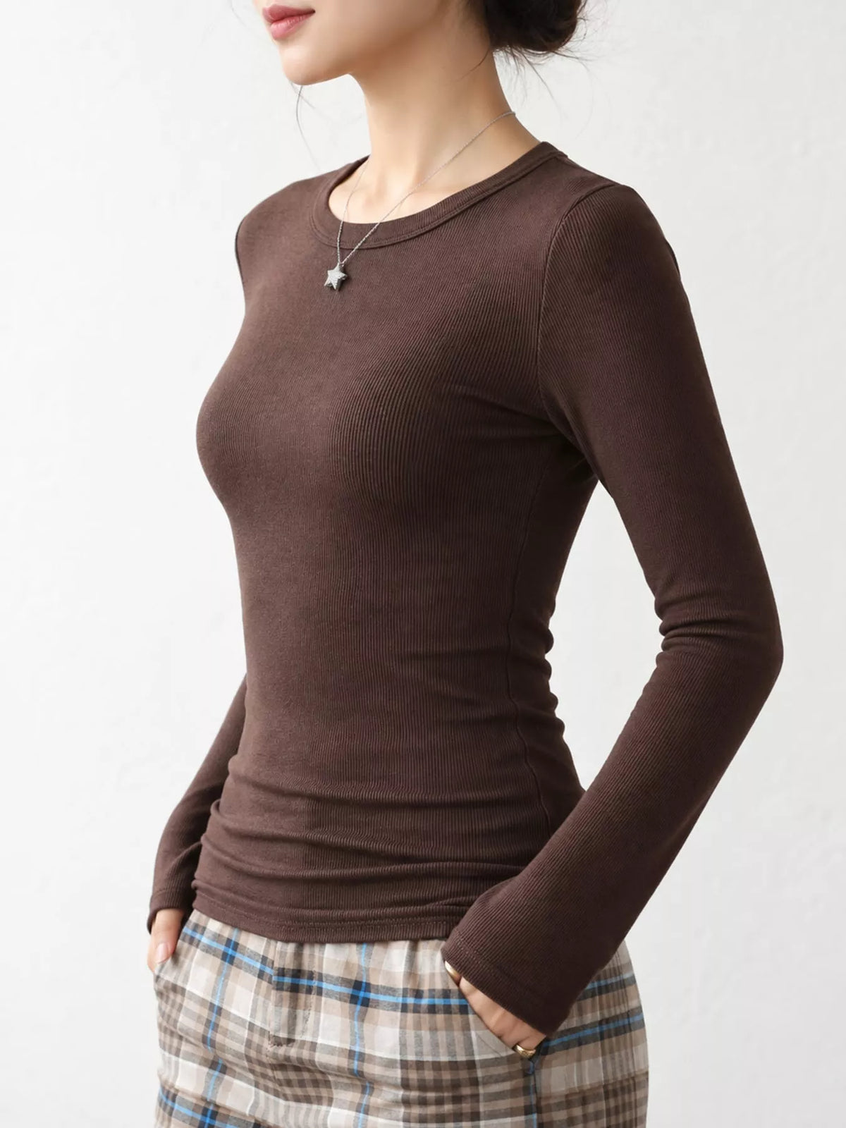 Minimalist Slim-Fit Long Sleeve Crew Neck T-Shirt