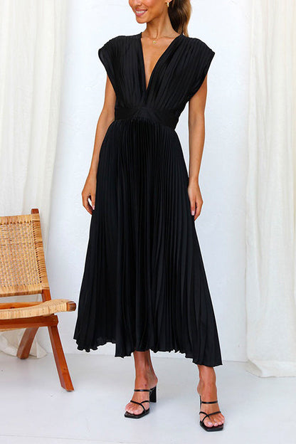 Deep V Neck Waisted Maxi Pleated Swing Dress Black