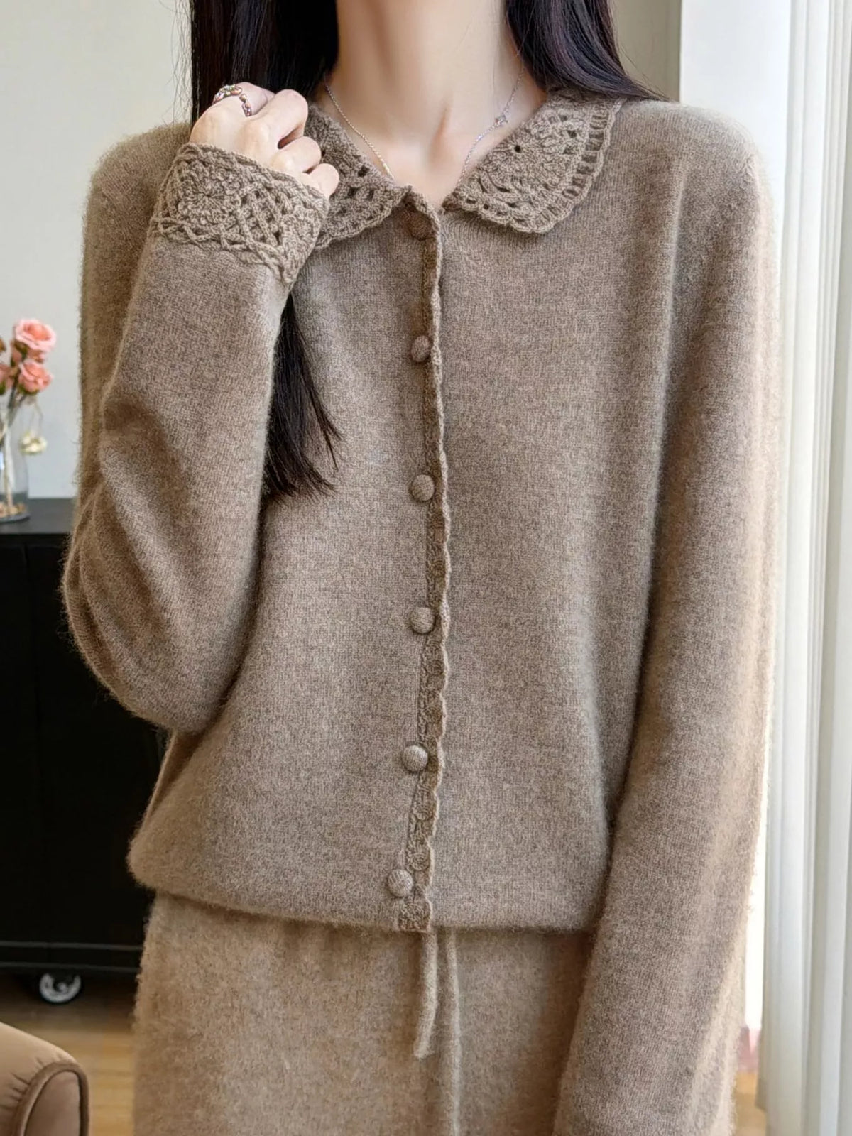 Lace-Collar Button Down Knit Cardigan