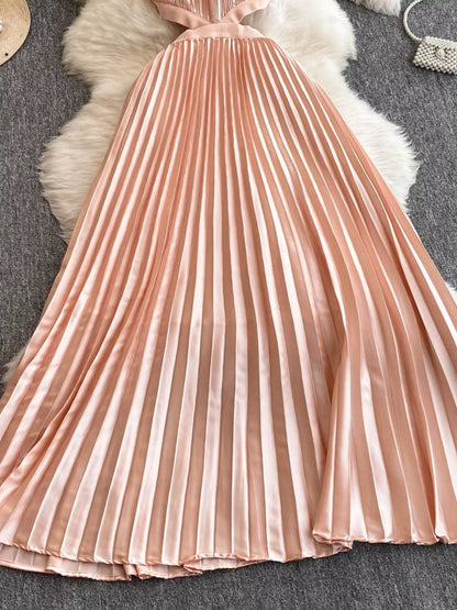 Halter Neck Pleated Maxi Dress