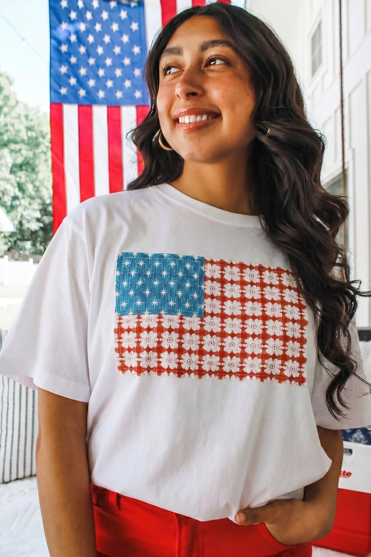 White Fancy Embroidered Patch Flag Casual T Shirt