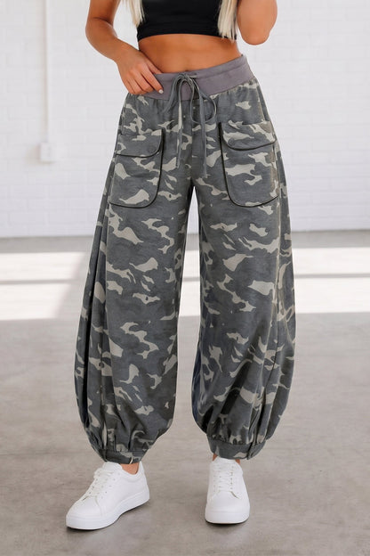 Multicolour Drawstring Contrast Waistband Camouflage Cargo Barrel Pants