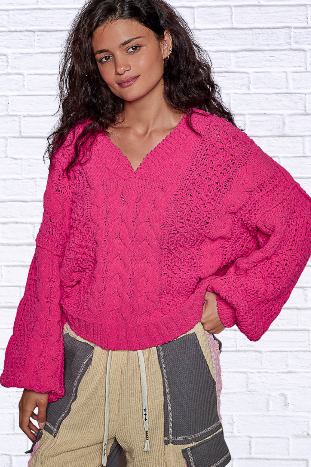 Cable-Knit Solid V-Neck Cropped Sweater FUCHSIA L