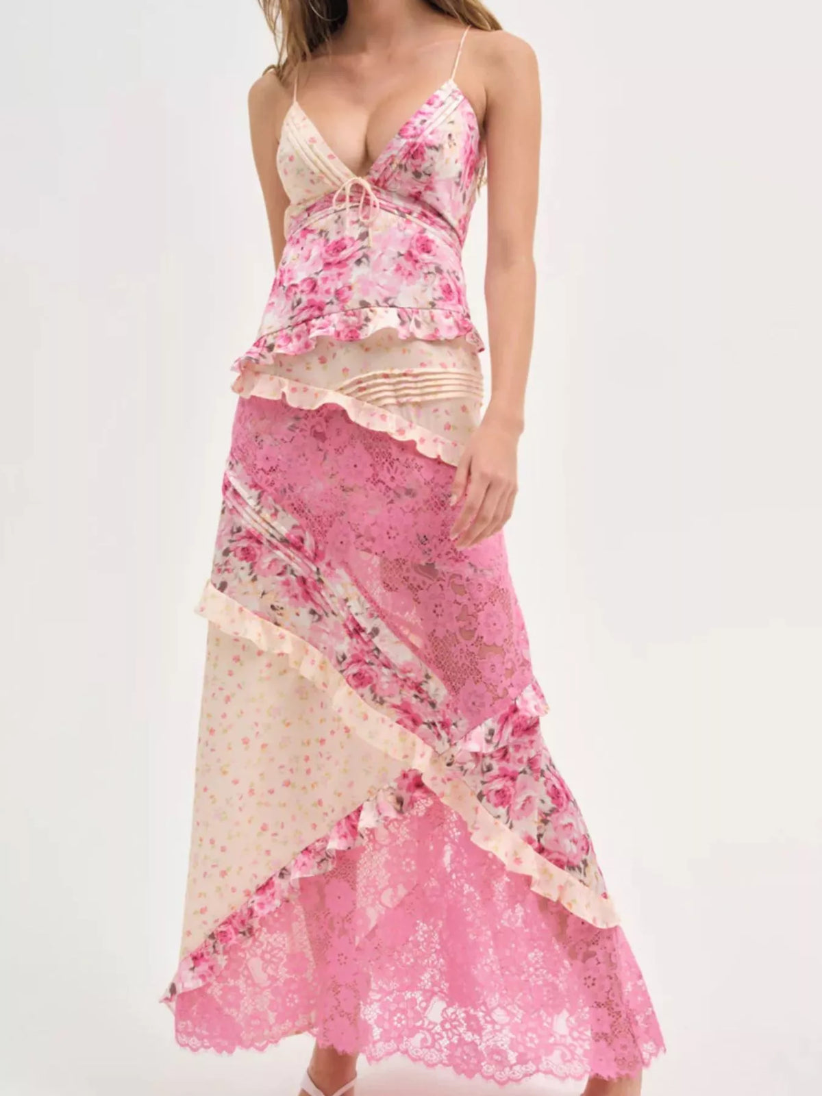 Lace Detail Ruffled Floral V-Neck Maxi Dress