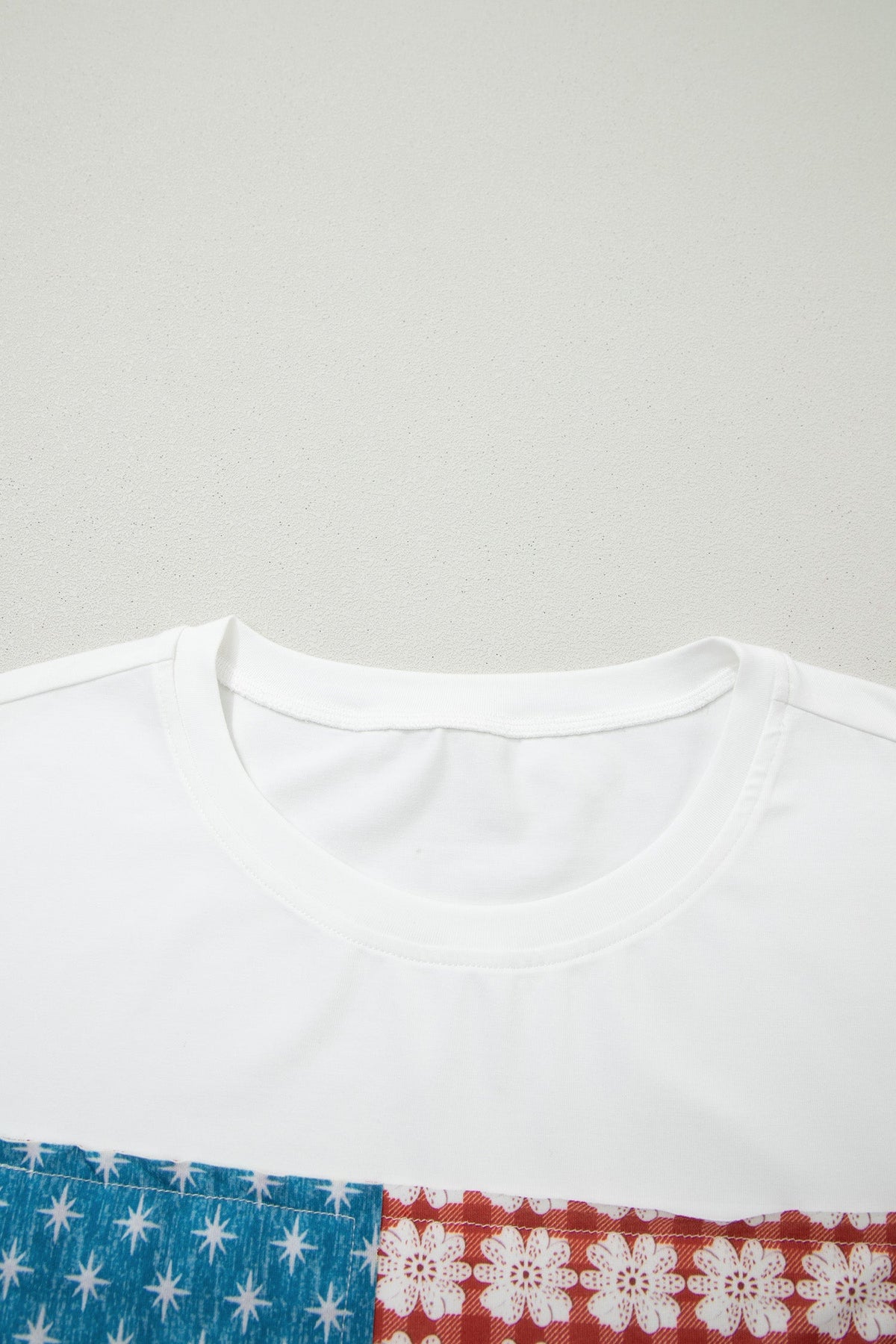 White Fancy Embroidered Patch Flag Casual T Shirt