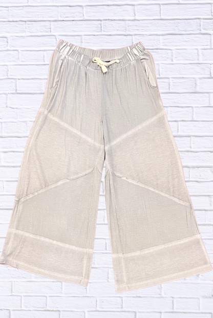 Diva USA Seasons Bottoms - Flattering, Comfortable, and Stylish Small -Medium Grey