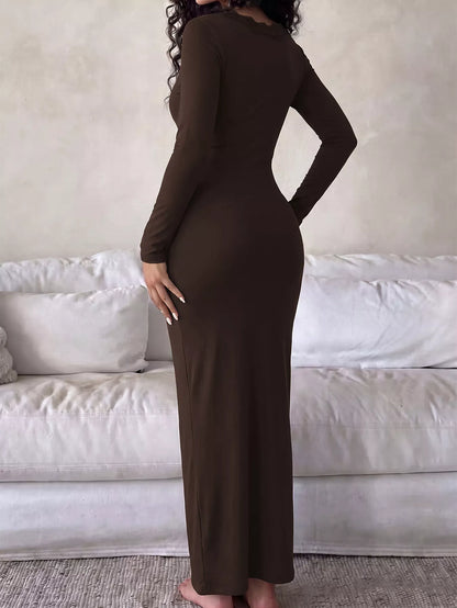 Elegant Long-Sleeve Bodycon Maxi Dress with Scalloped Neckline