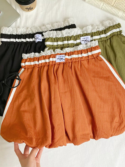 Lace Trim Elastic Waist Mini Skirt