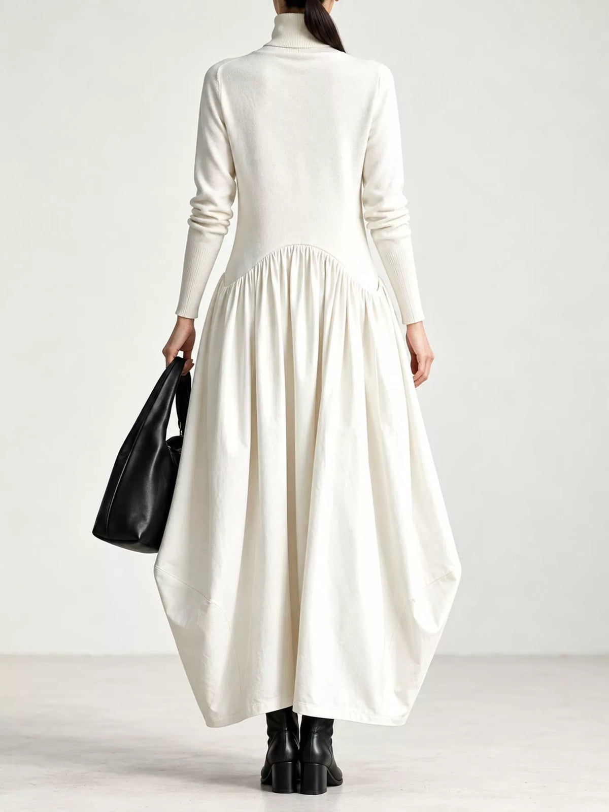 Turtleneck Maxi Dress with Long Sleeves and Pockets