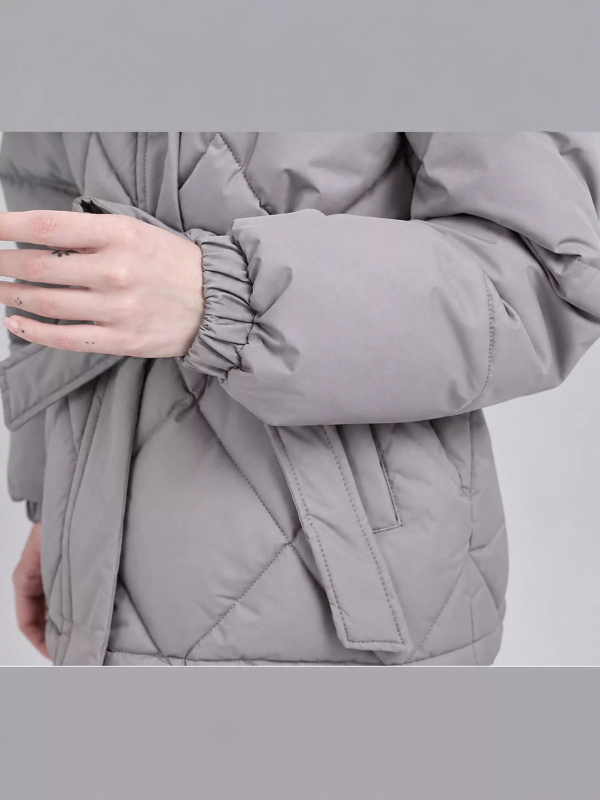 Quilted Waist Belt Hooded Puffer Outerwear