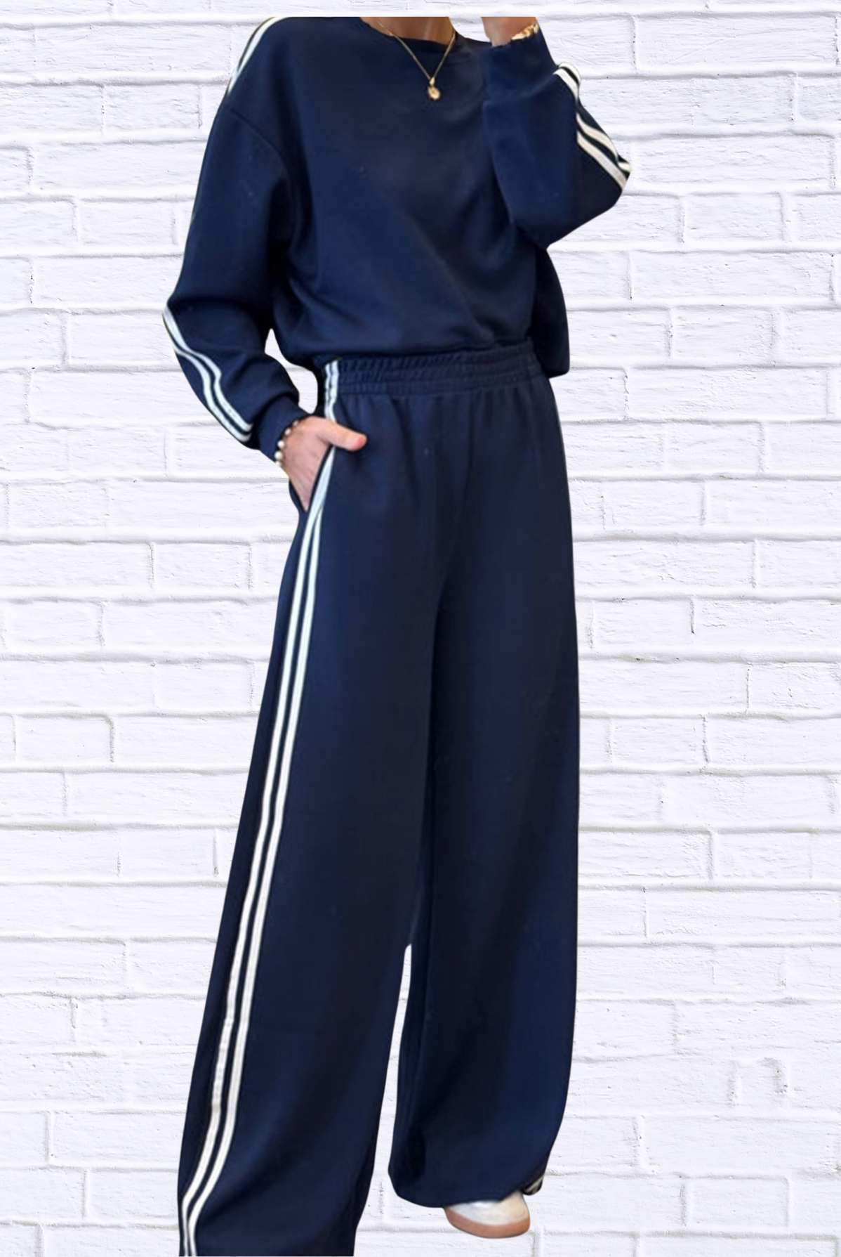 Striped Detail Crewneck Top and Elastic Sweatpants 2pcs Set