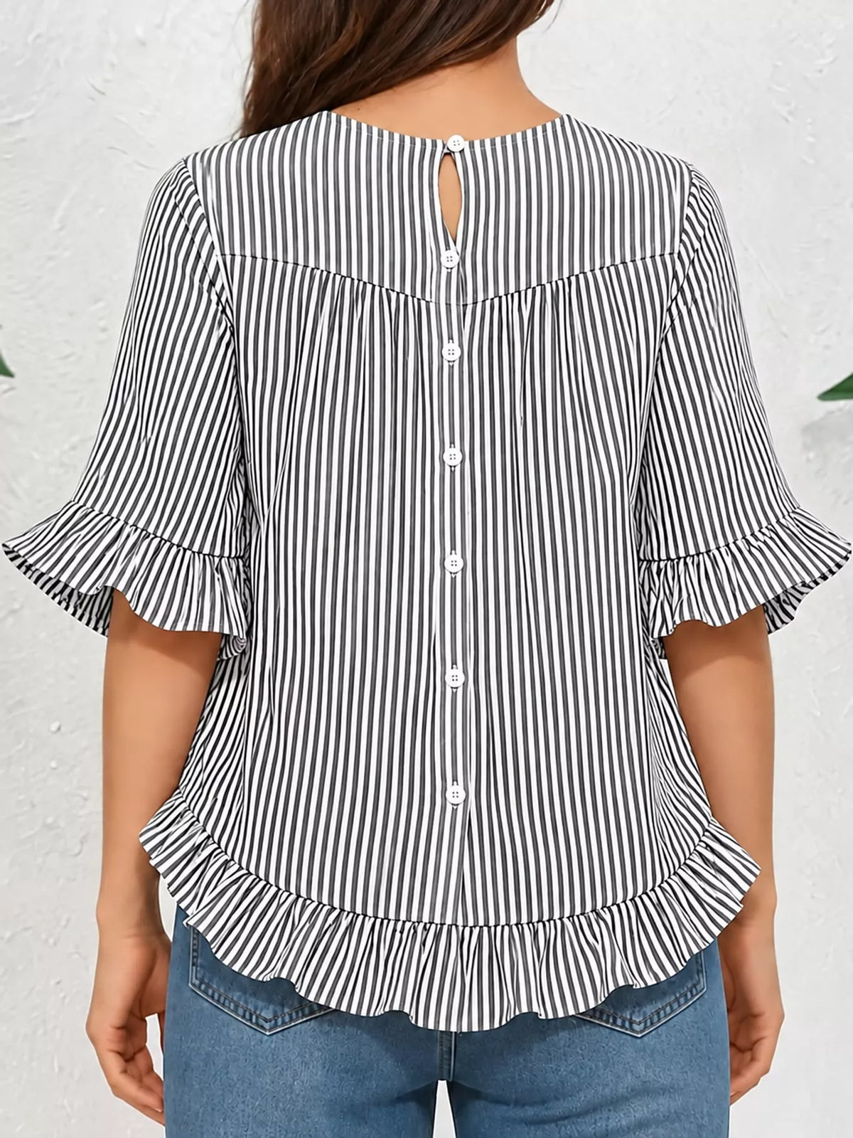Ruffle Hem Half Sleeve Blouse