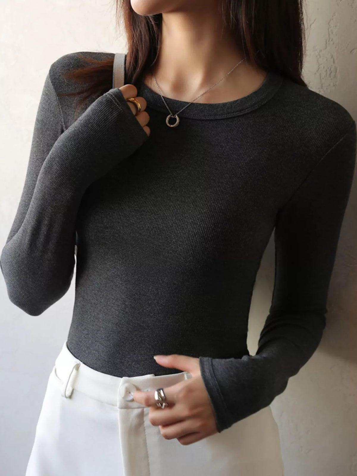 Minimalist Slim-Fit Long Sleeve Crew Neck T-Shirt