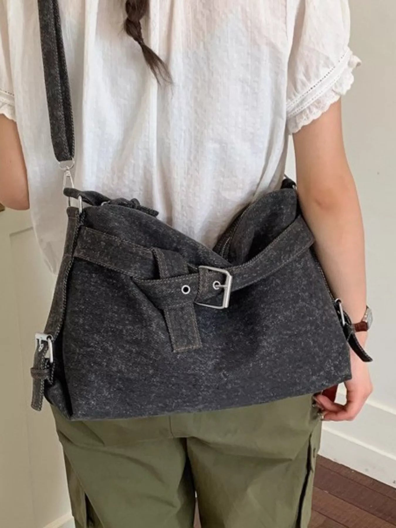 Buckle Detail Shoulder Bag