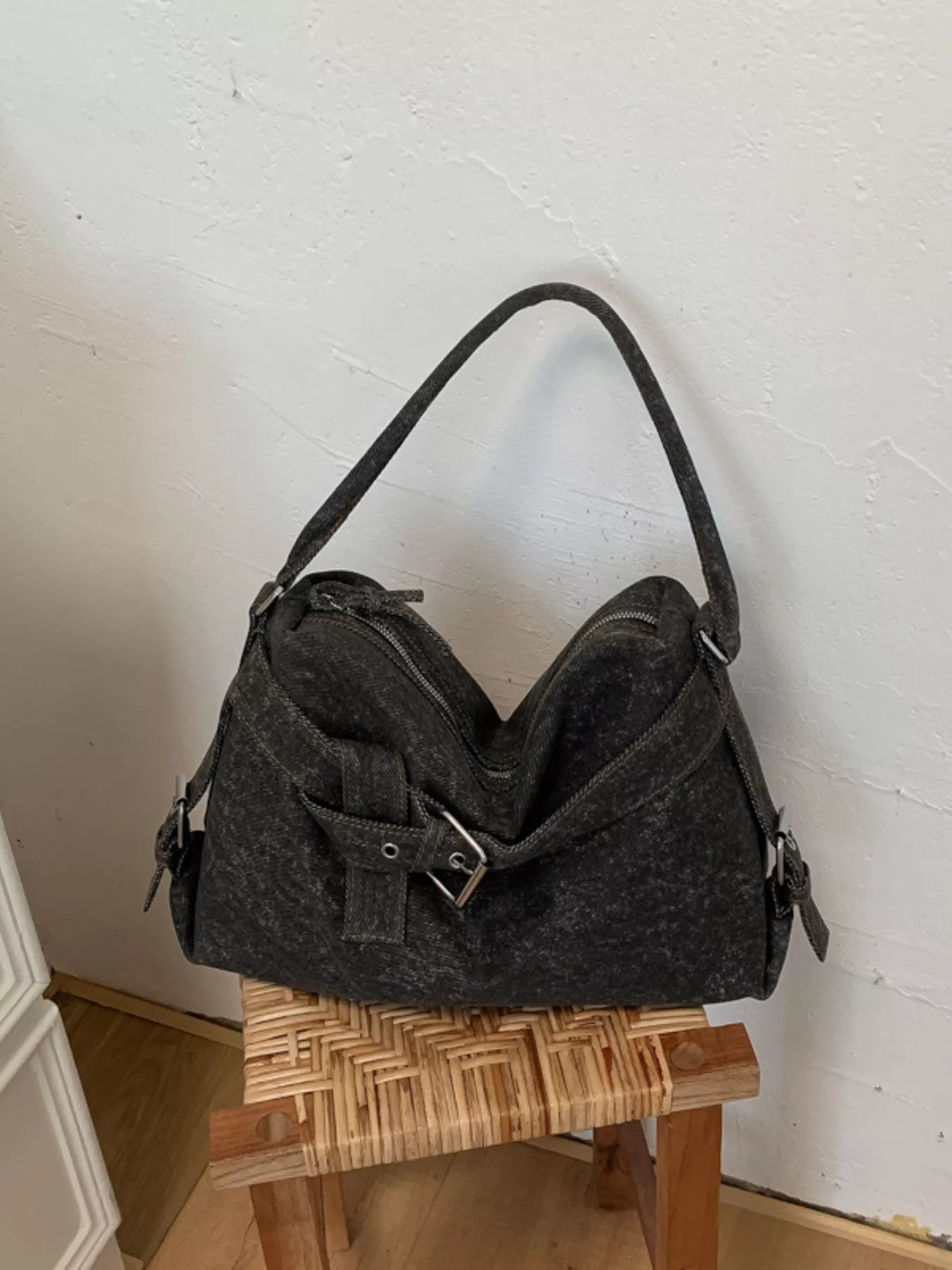 Buckle Detail Shoulder Bag