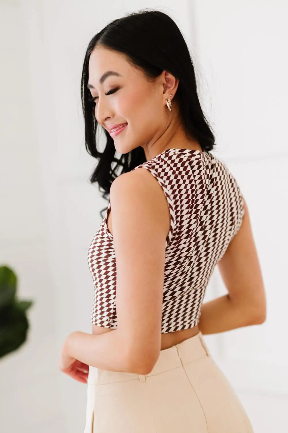 Retro Living Geometric Crop Top
