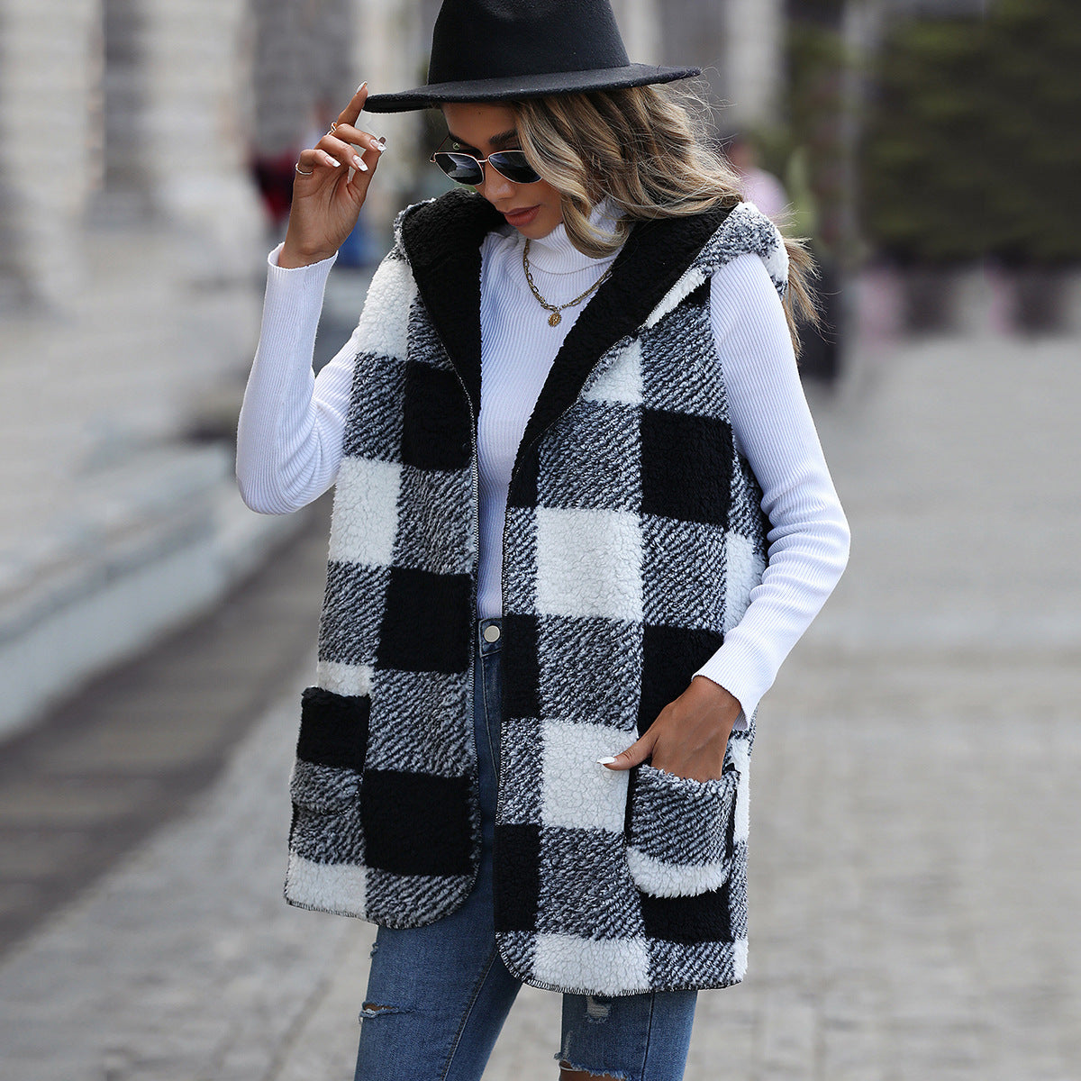 Velvet Plaid Sleeveless Vests