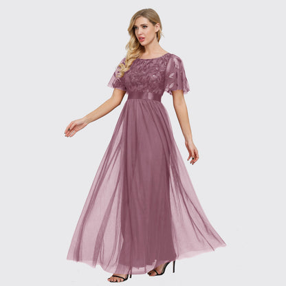 Robyn Round Neck Short Sleeves Lotus