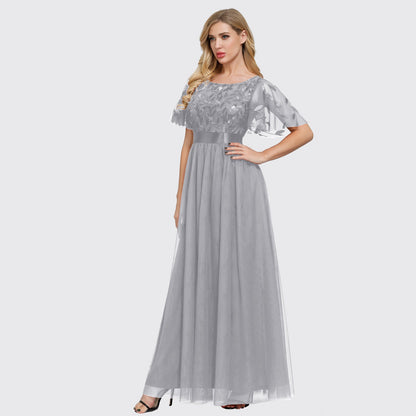 Robyn Round Neck Short Sleeves Gray