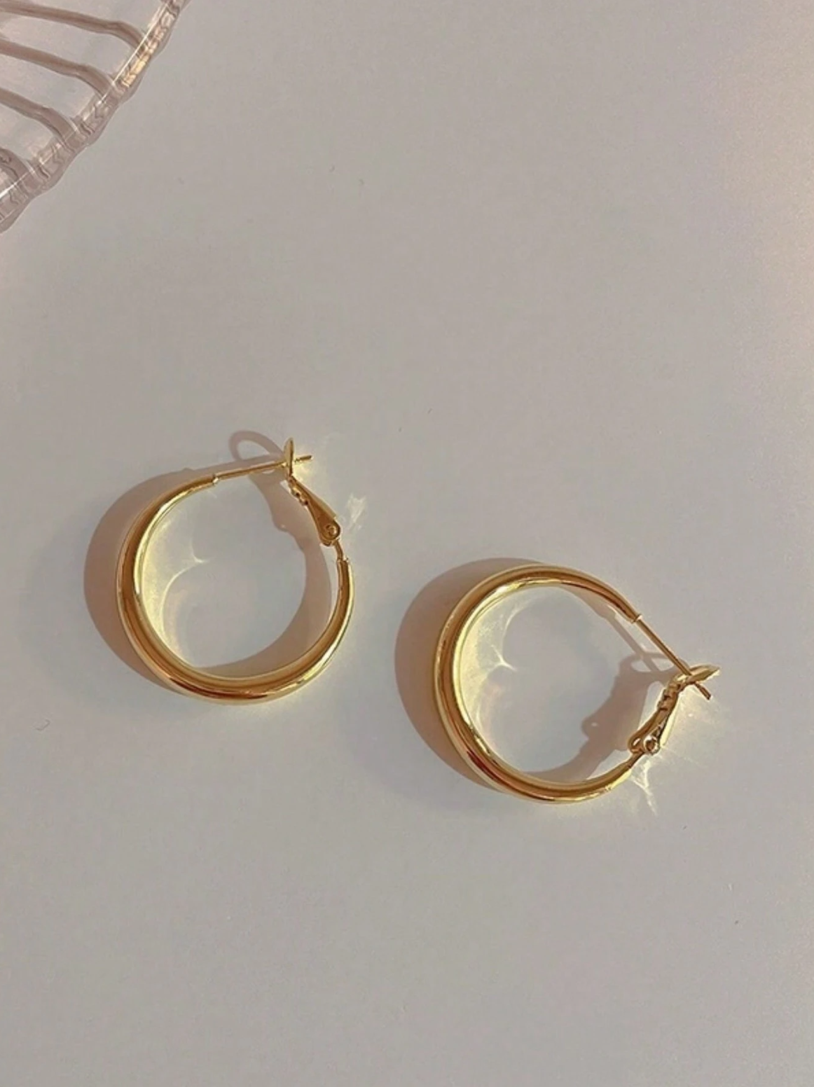 Clidress Metal Hoop Circle Earrings