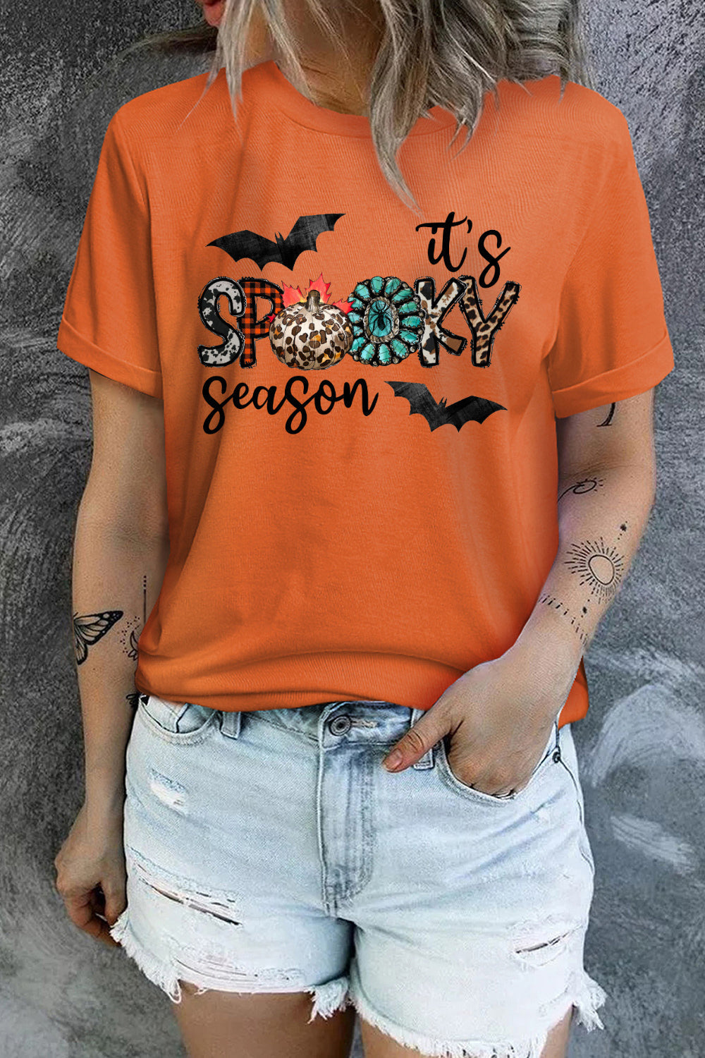Round Neck Short Sleeve IT's SPOOKY SEASON Graphic T-Shirt