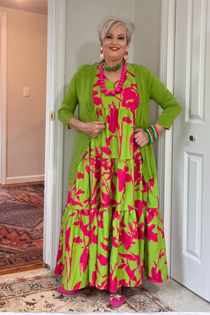 Elegant Sleeveless Vacation Dress – Bold, Vibrant, and Effortlessly Chic Extra Large Green and pink print Adults
