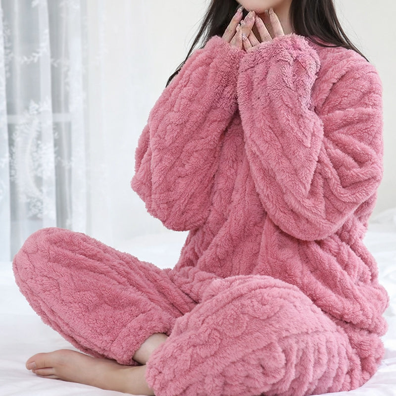Women’s Fleece Pajama Set with Long Sleeve Top and Pants