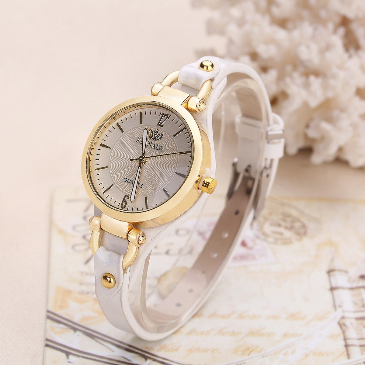 Women's Quartz Wristwatch with Gold-Tone Bezel