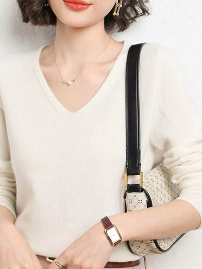 Elegant V-Neck Long Sleeve Soft Knit Top