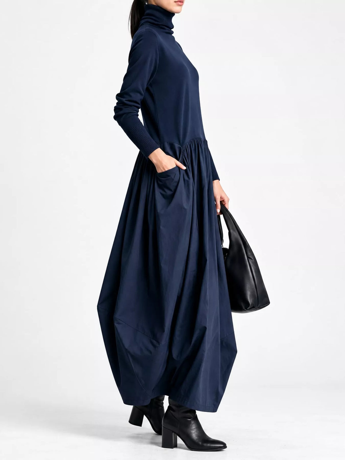 Turtleneck Maxi Dress with Long Sleeves and Pockets