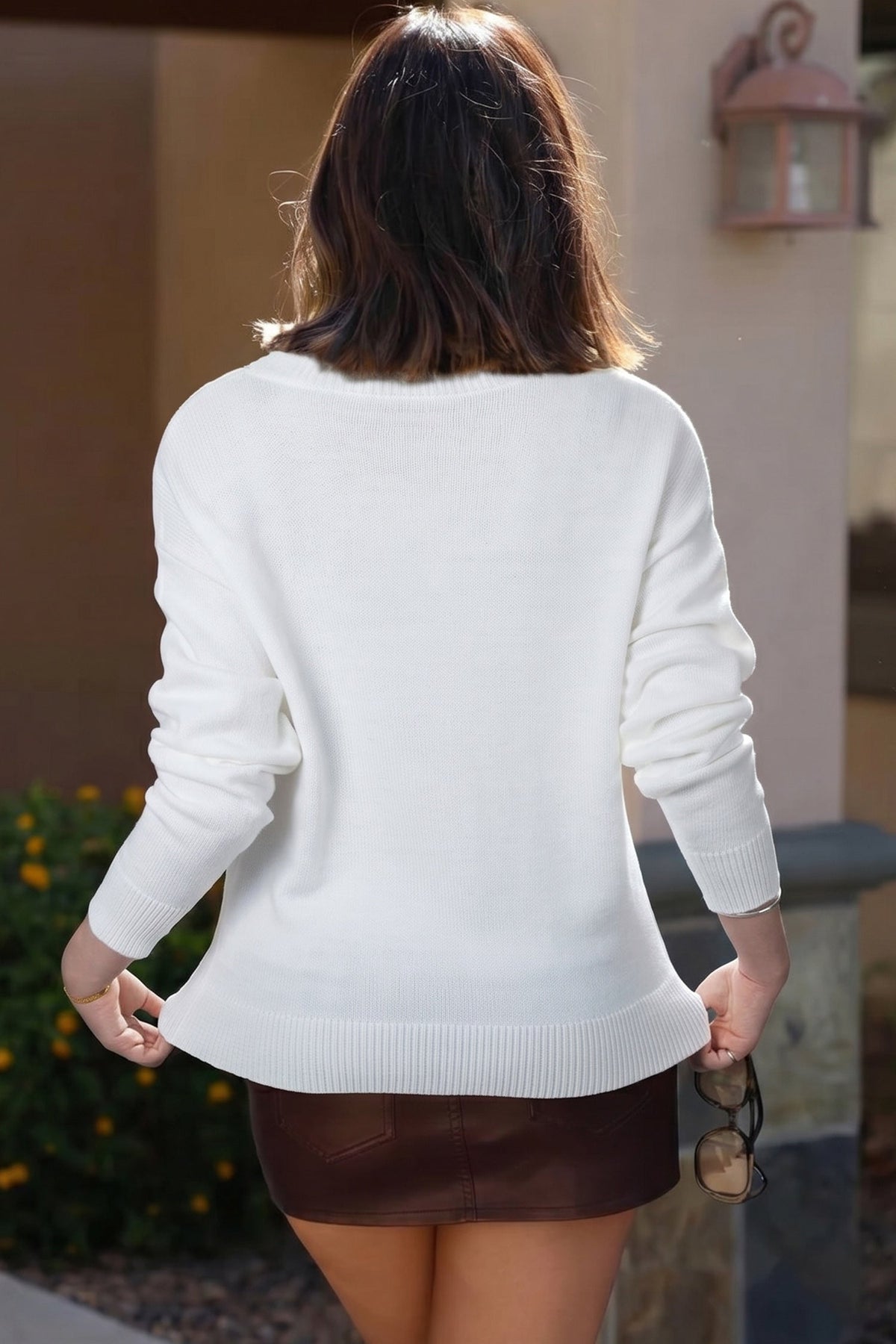 White Retro Flying Mallard Pattern Drop Shoulder Pullover Sweater